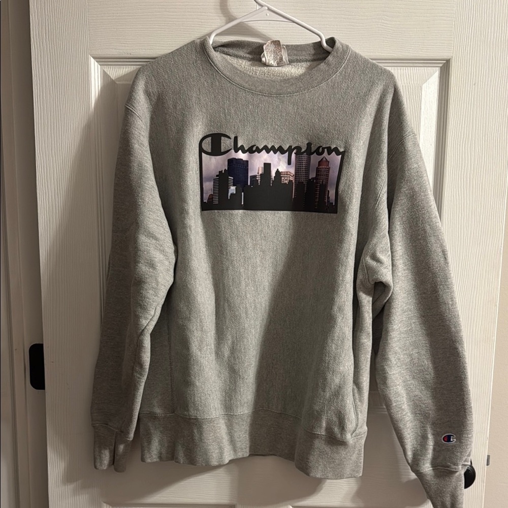 Champion Gray Crewneck Sweater Soft Knit Casual